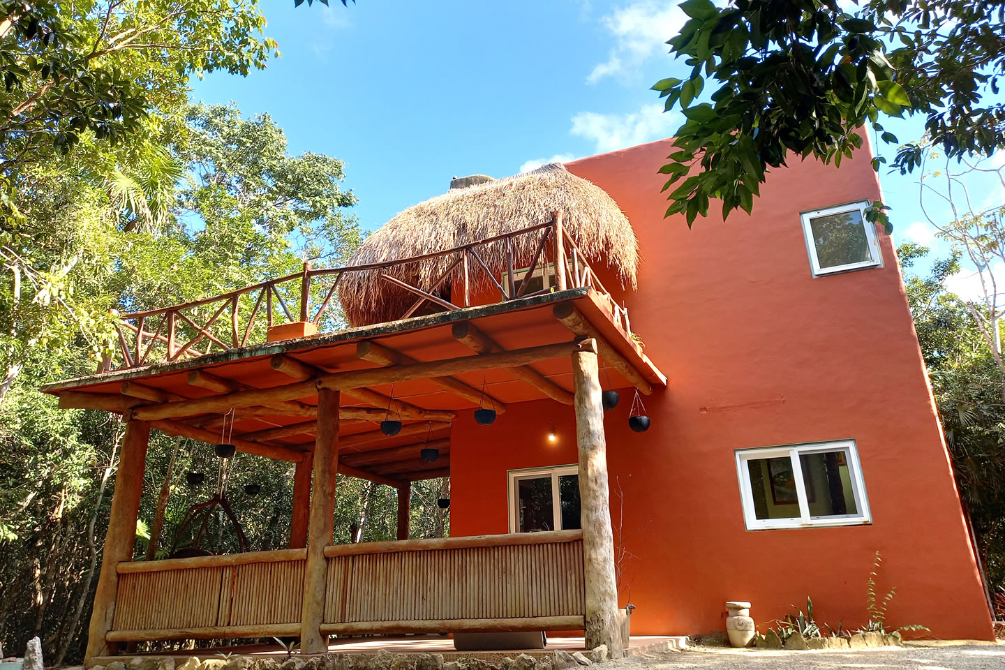 Casa Jardín
